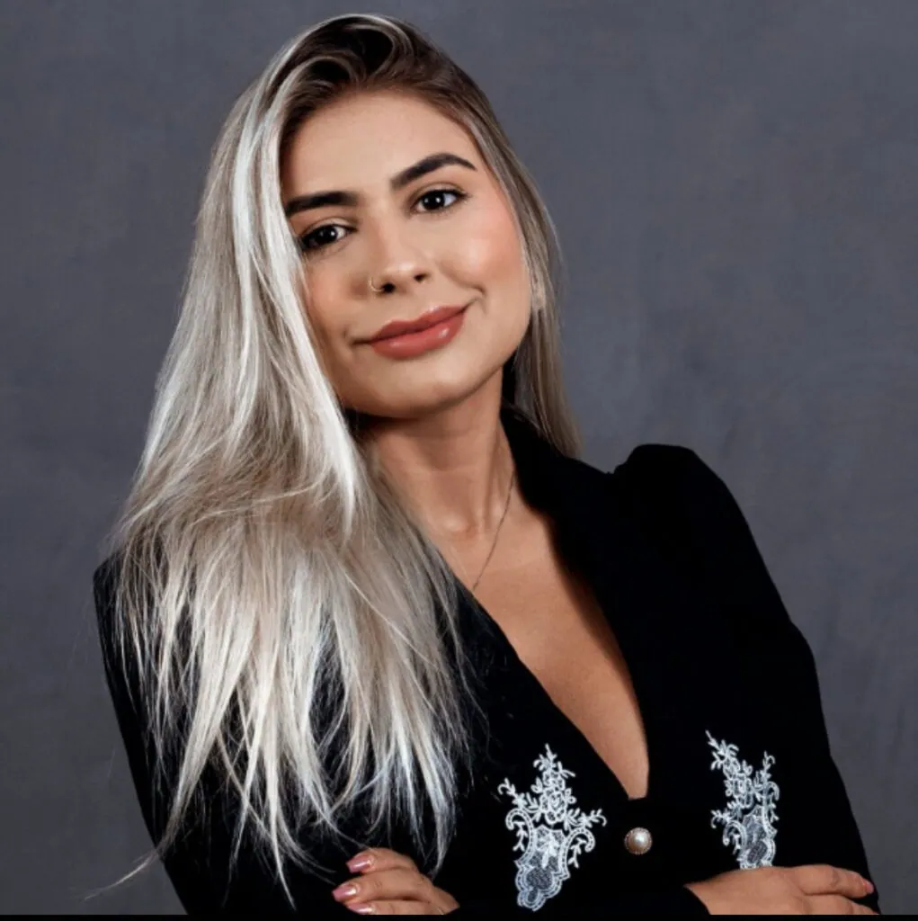 Juliane Cost - Quadro leão de judá