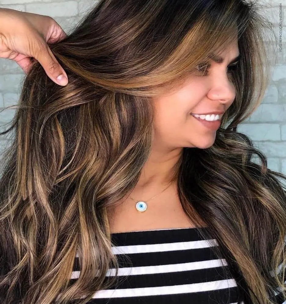 Morena iluminada