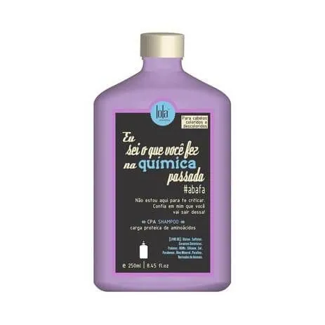 Shampoo para cabelo com progressiva